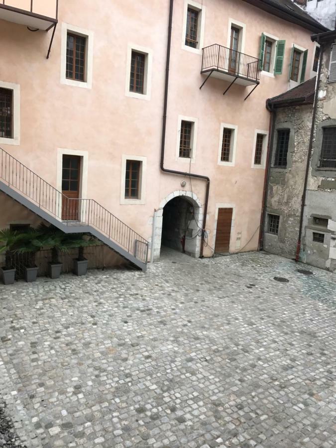 Apartament La Perle De La Vieille Ville D'Annecy Zewnętrze zdjęcie