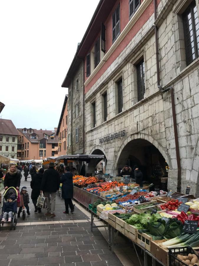 Apartament La Perle De La Vieille Ville D'Annecy Zewnętrze zdjęcie